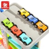 Are Plastic or Wooden Toys Better?